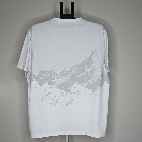 Topman White Mountain Graphic Tee - Picture 2 of 3